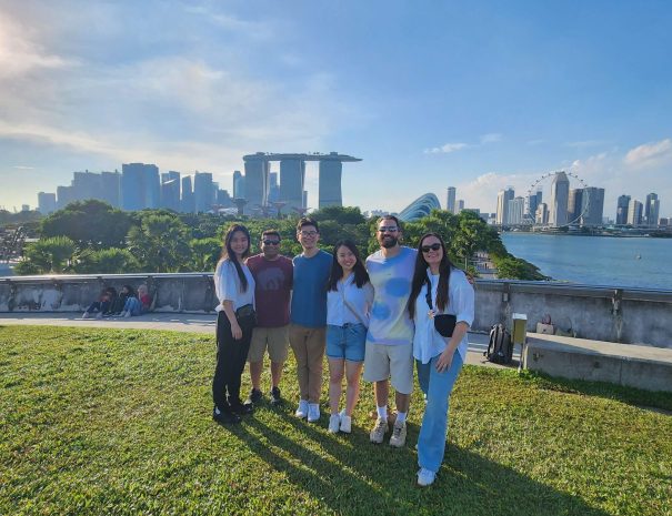 Corporate-Group-on-a-Private-City-Highlights-and-Hidden-Gems