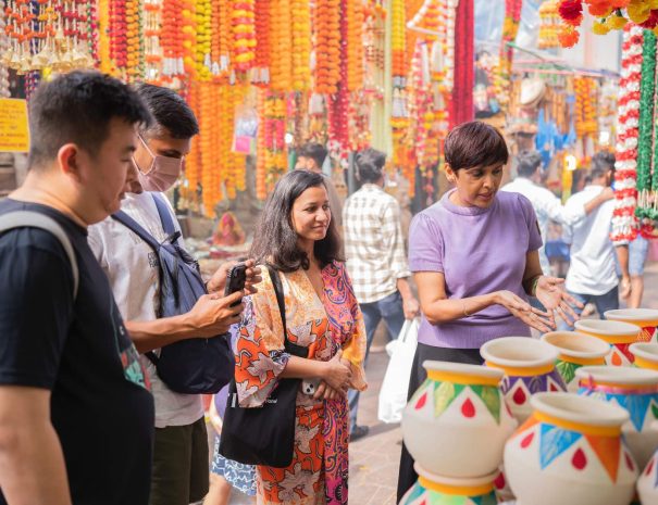 visitors-at-pongal-celebrations-in-singapore