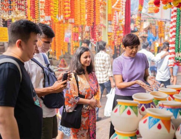 visitors-at-pongal-celebrations-in-singapore