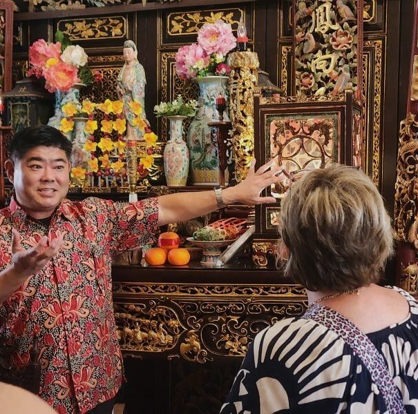singapore-local-guide-sharing-peranakan-heritage-in-joo-chiat