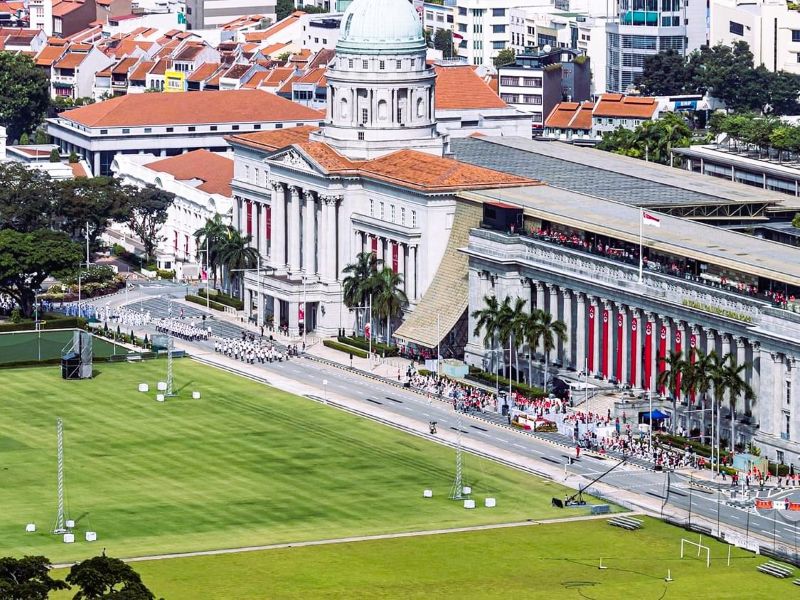 explore-civic-district-on-a-singapore-tour
