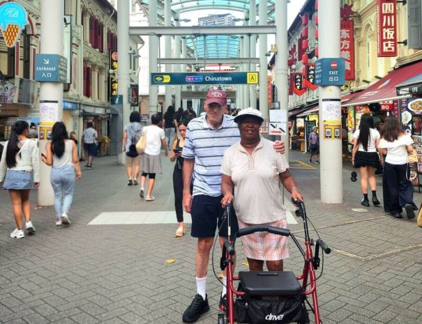 Senior friendly singapore walking tour